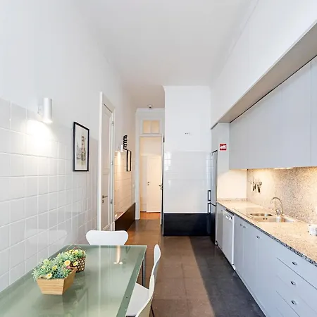 Lovelystay - Aurora Heights Apartment Porto Exterior photo